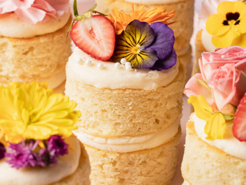 How to Make Mini Cakes - Style Sweet