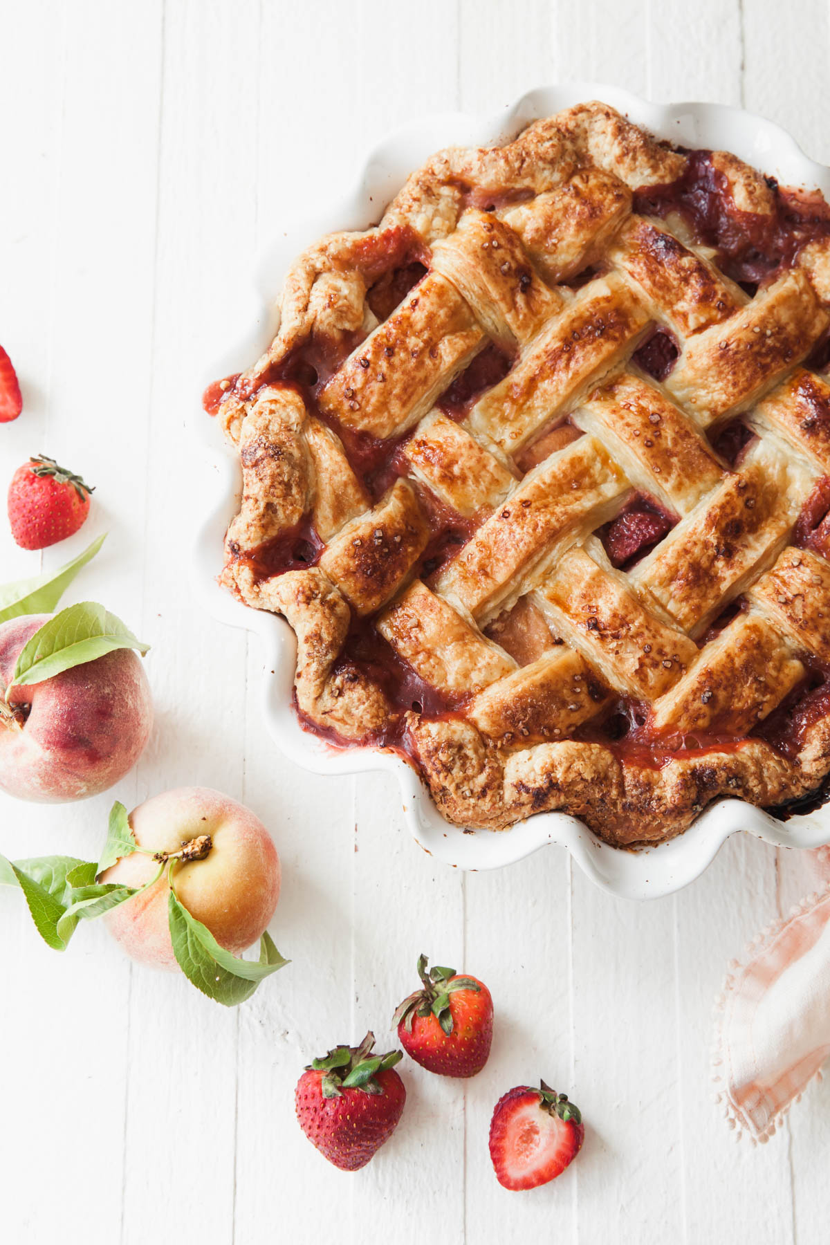 Strawberry Peach Pie - Style Sweet