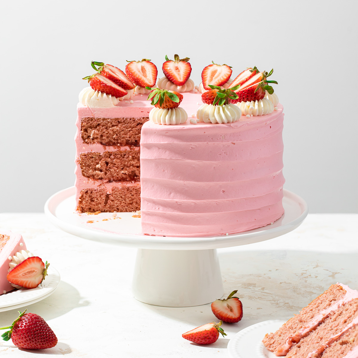 Strawberry Layer Cake - Style Sweet