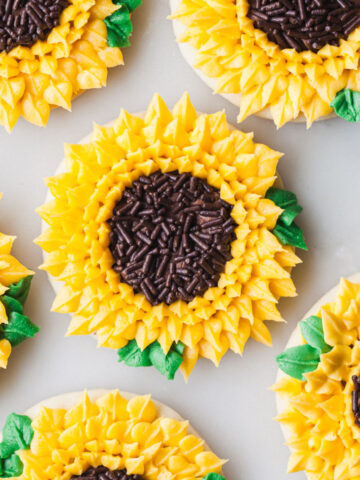 Sunflower sugar cookies with buttercream icing