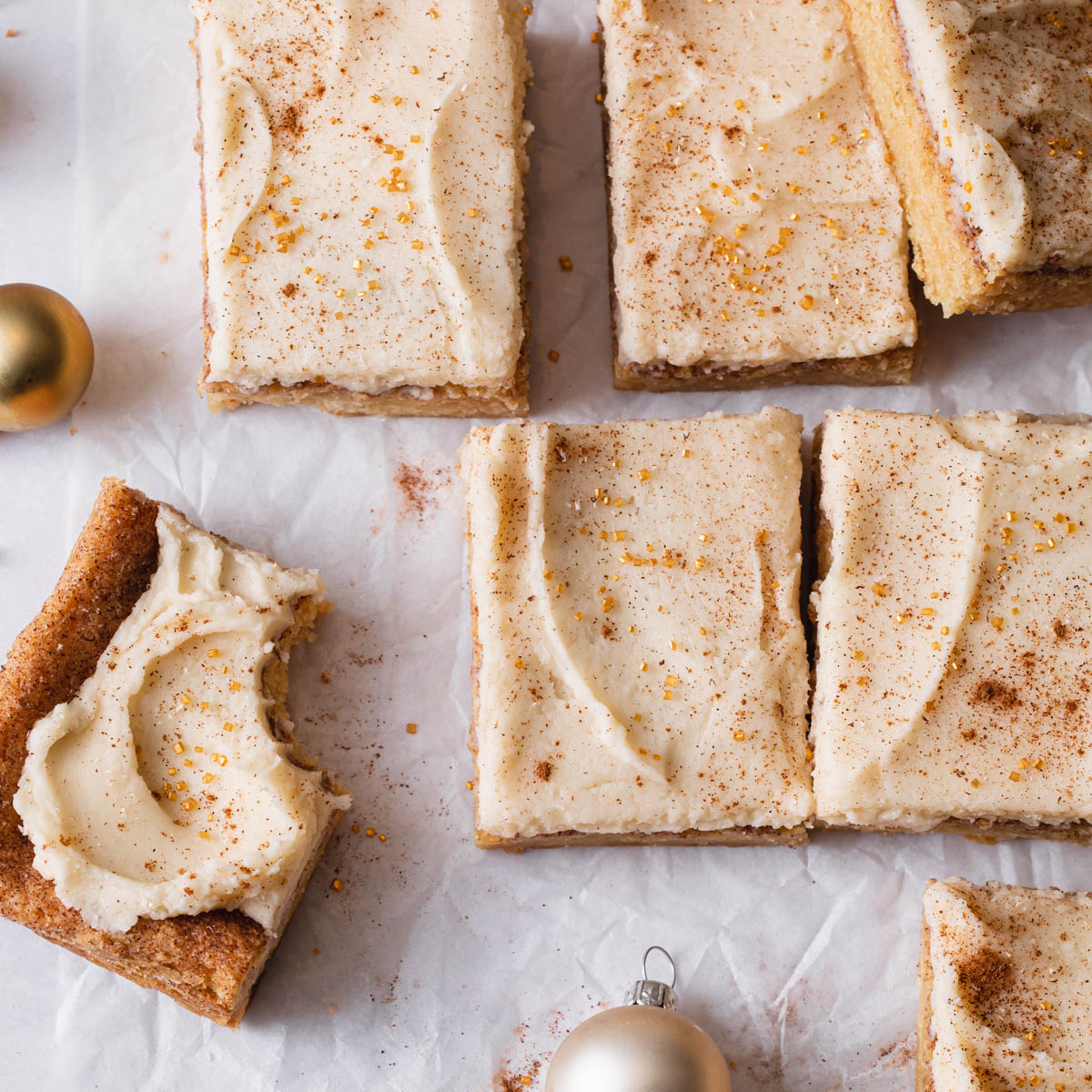 Snickerdoodle Bars with Cinnamon Icing Style Sweet