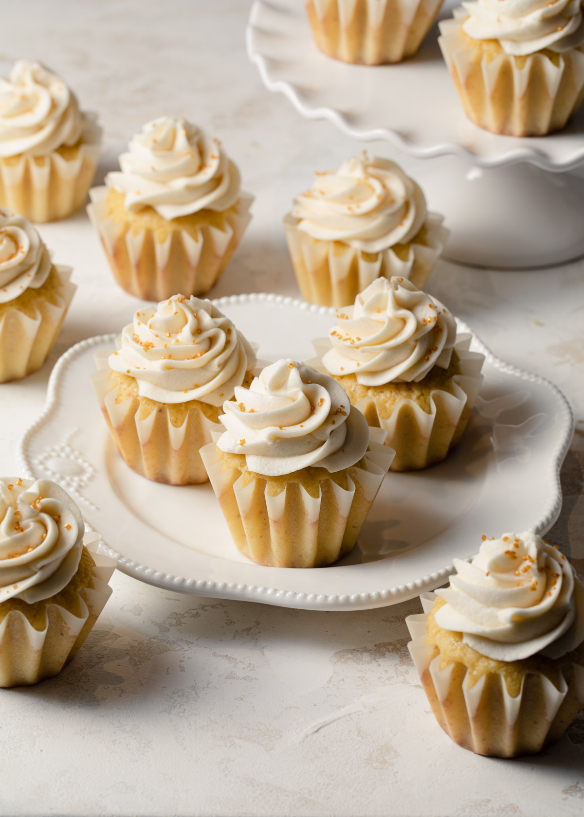 Perfect American Vanilla Cupcakes - Living on Cookies