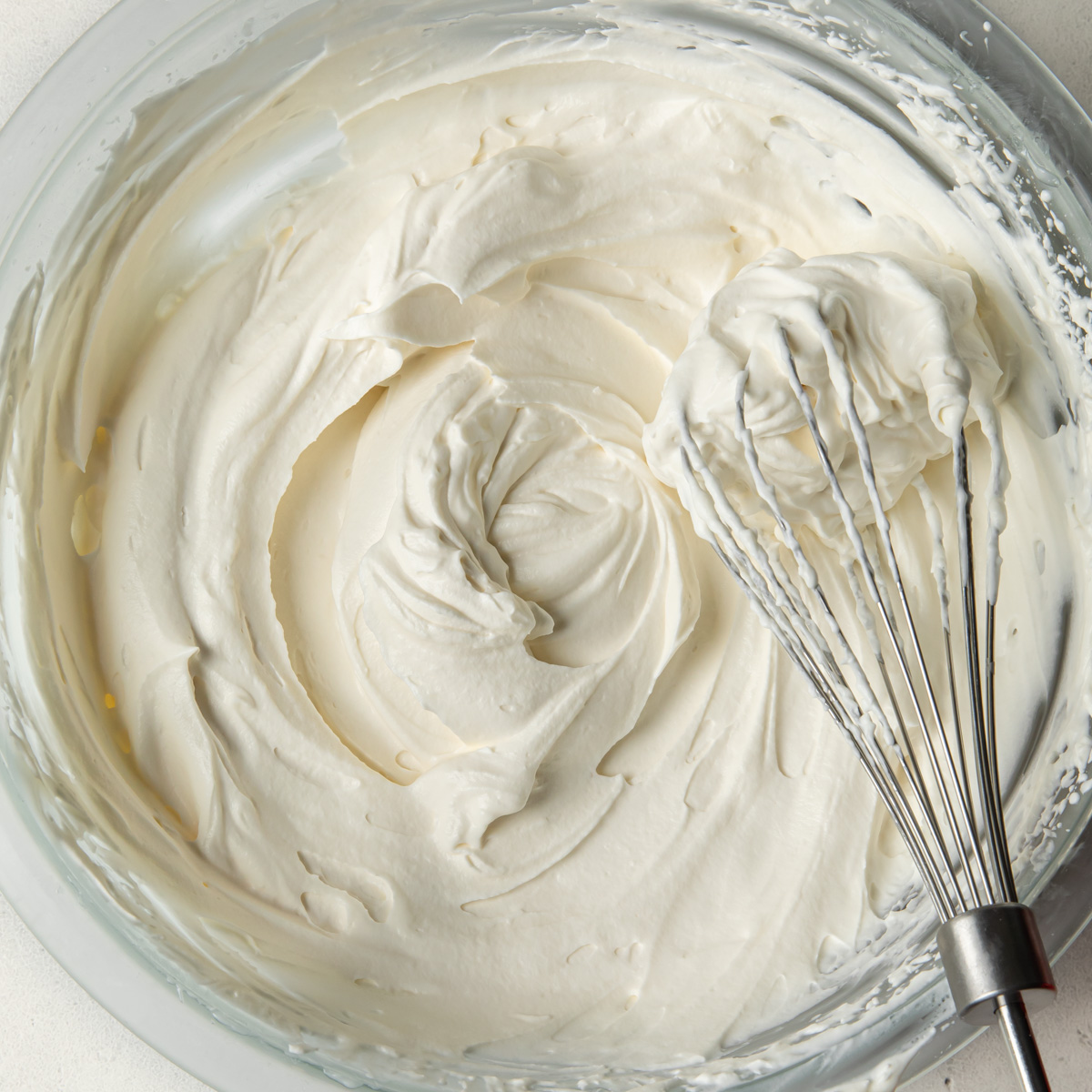 Stabilized Whipped Cream with Cream Cheese - Style Sweet